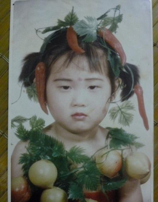 Illustration for article titled China's Embarrassing Childhood Photos
